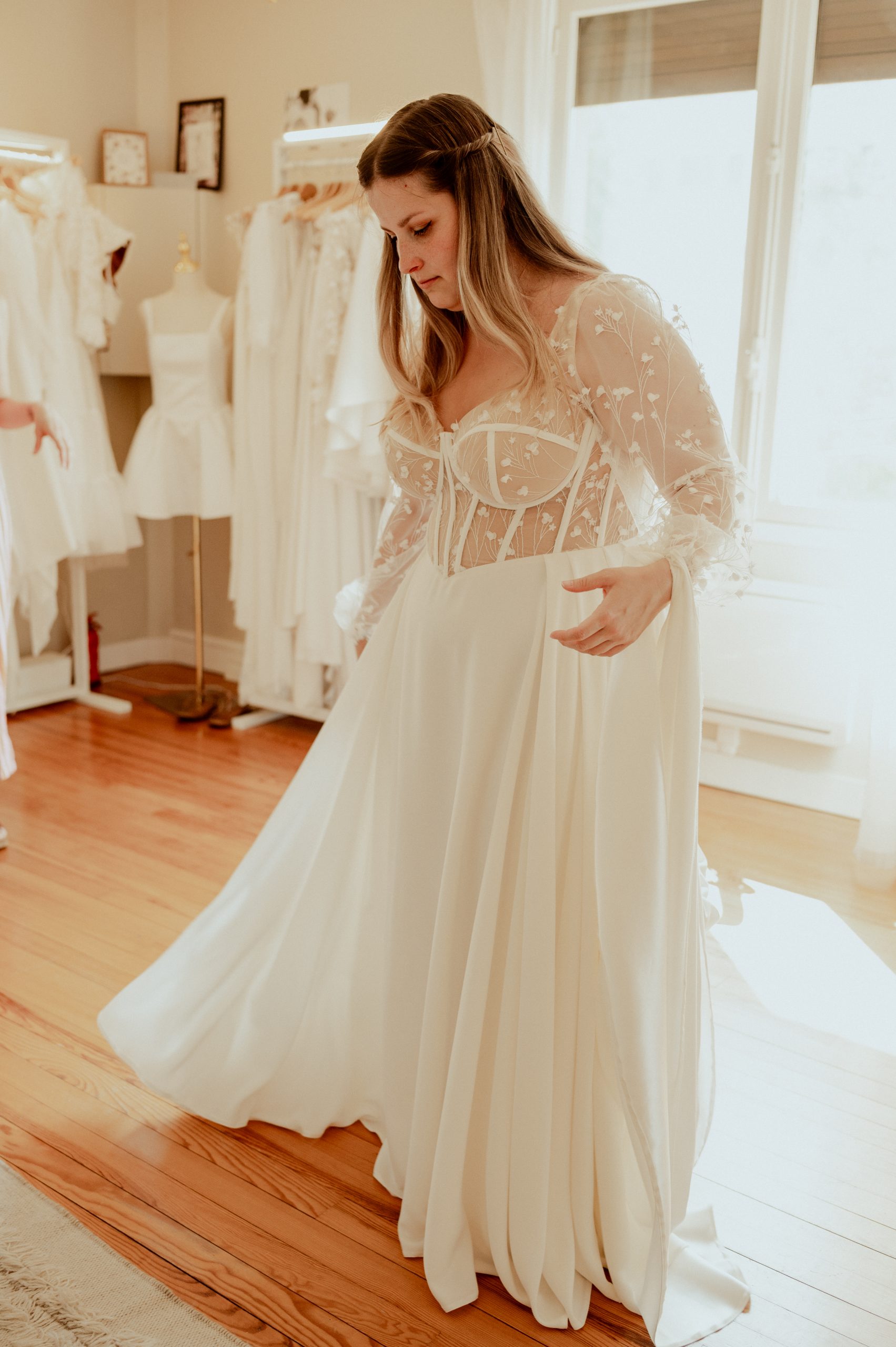 Création robes de mariée sur-mesure